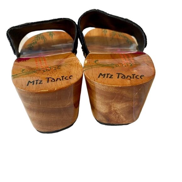 Miz Tanice Beaded & Painted Pink Flamingo Wood Slides in ladies Sz 8. - Picture 7 of 8